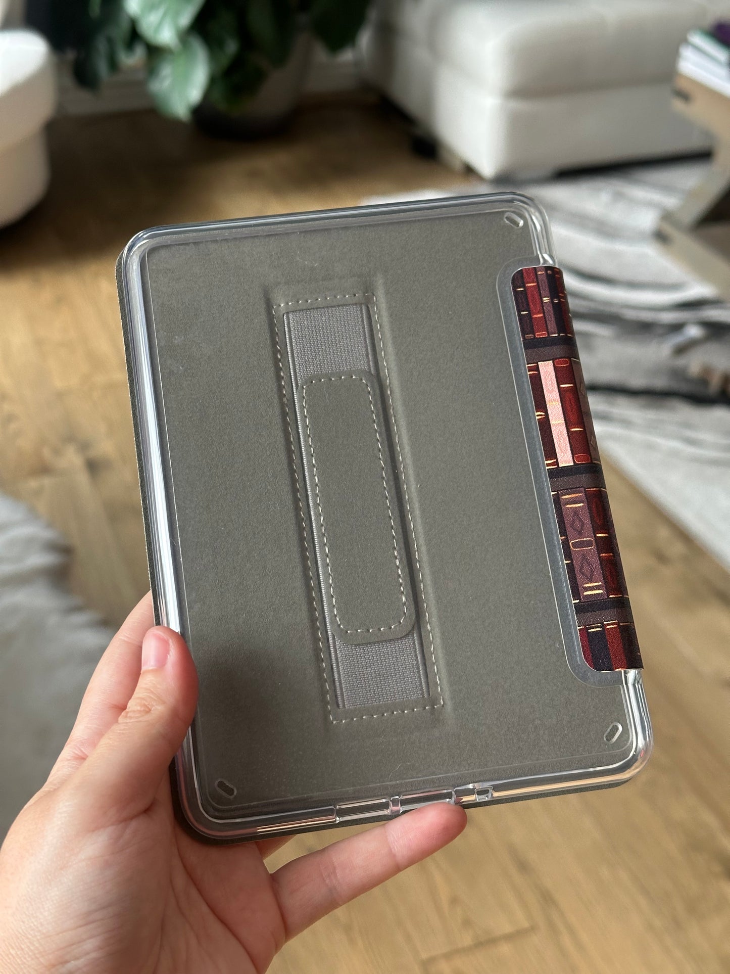 Dark Romance Bookshelf Kindle Case