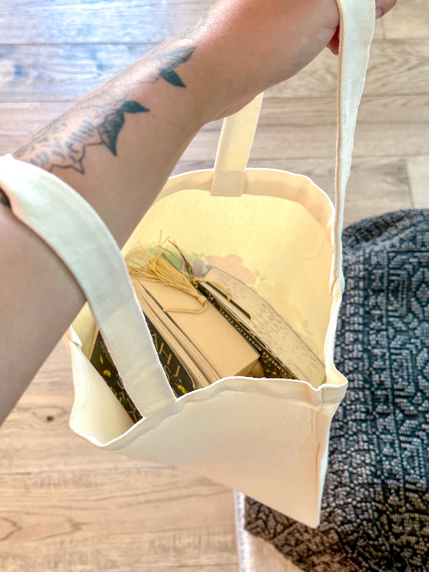 Bookish Vibes Only Tote Bag